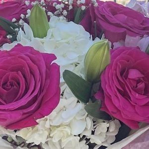 Meet your Posher, Fleurs